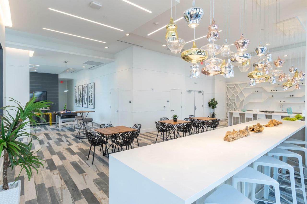 Bluebird Suites Downtown/Brickell Дорел Экстерьер фото
